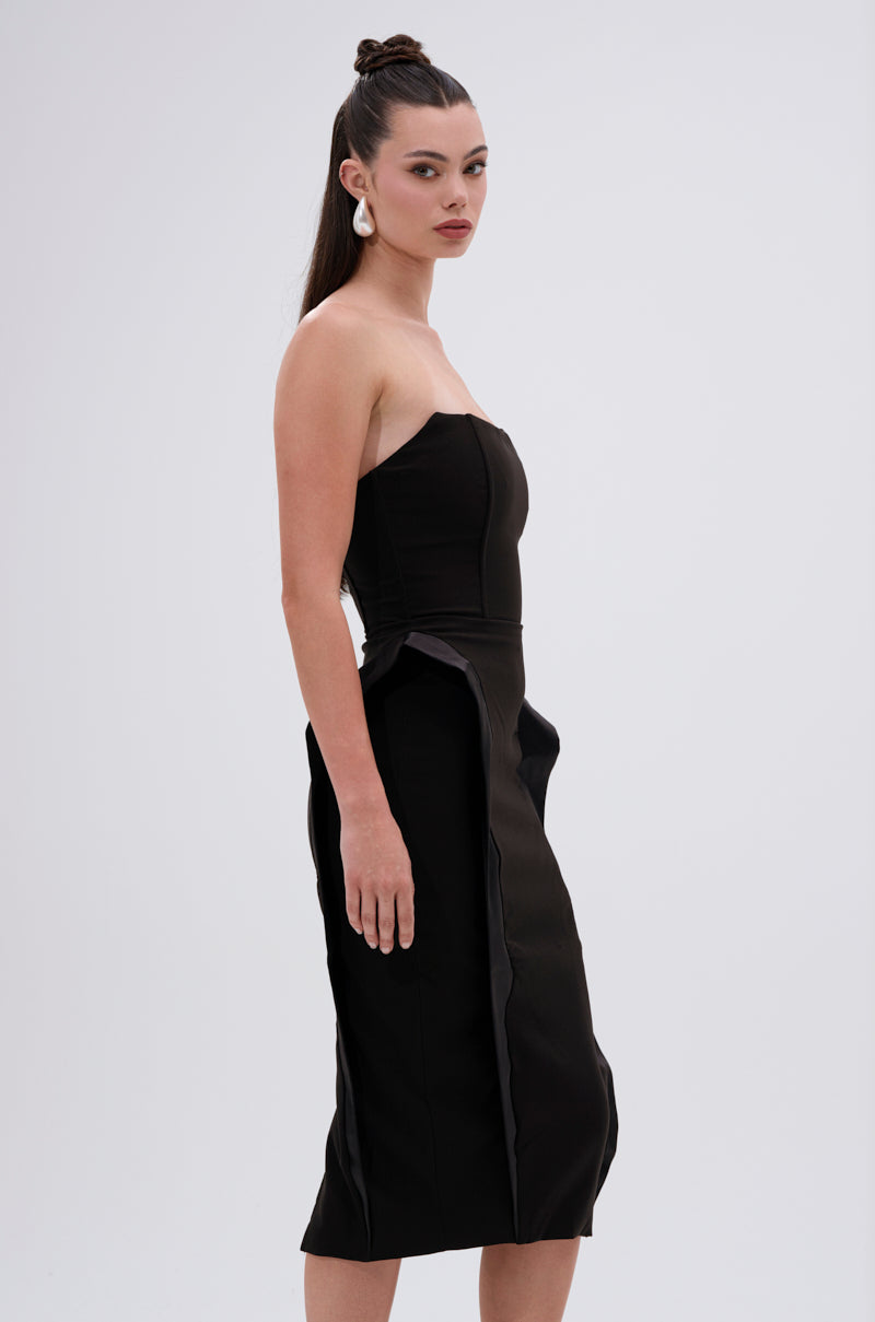 CHIC AND SOPHISTICATED STRUCTURED MIDI DRESS