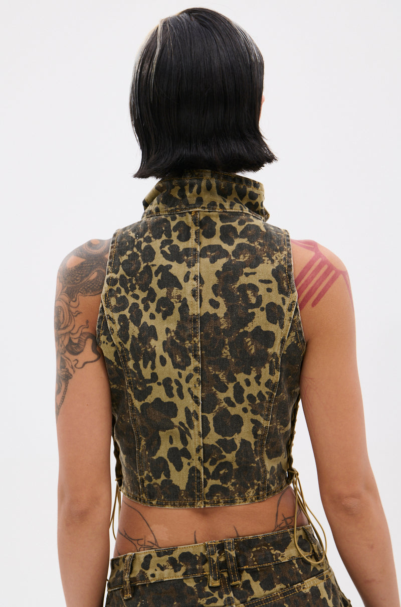 DARIA STUDDED CAMO SIDE LACE TOP