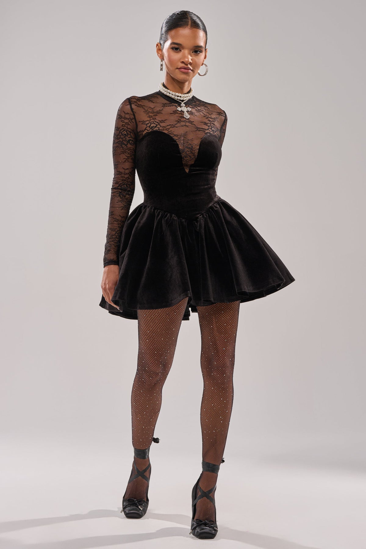 DRESSED TO IMPRESS LACE MINI DRESS