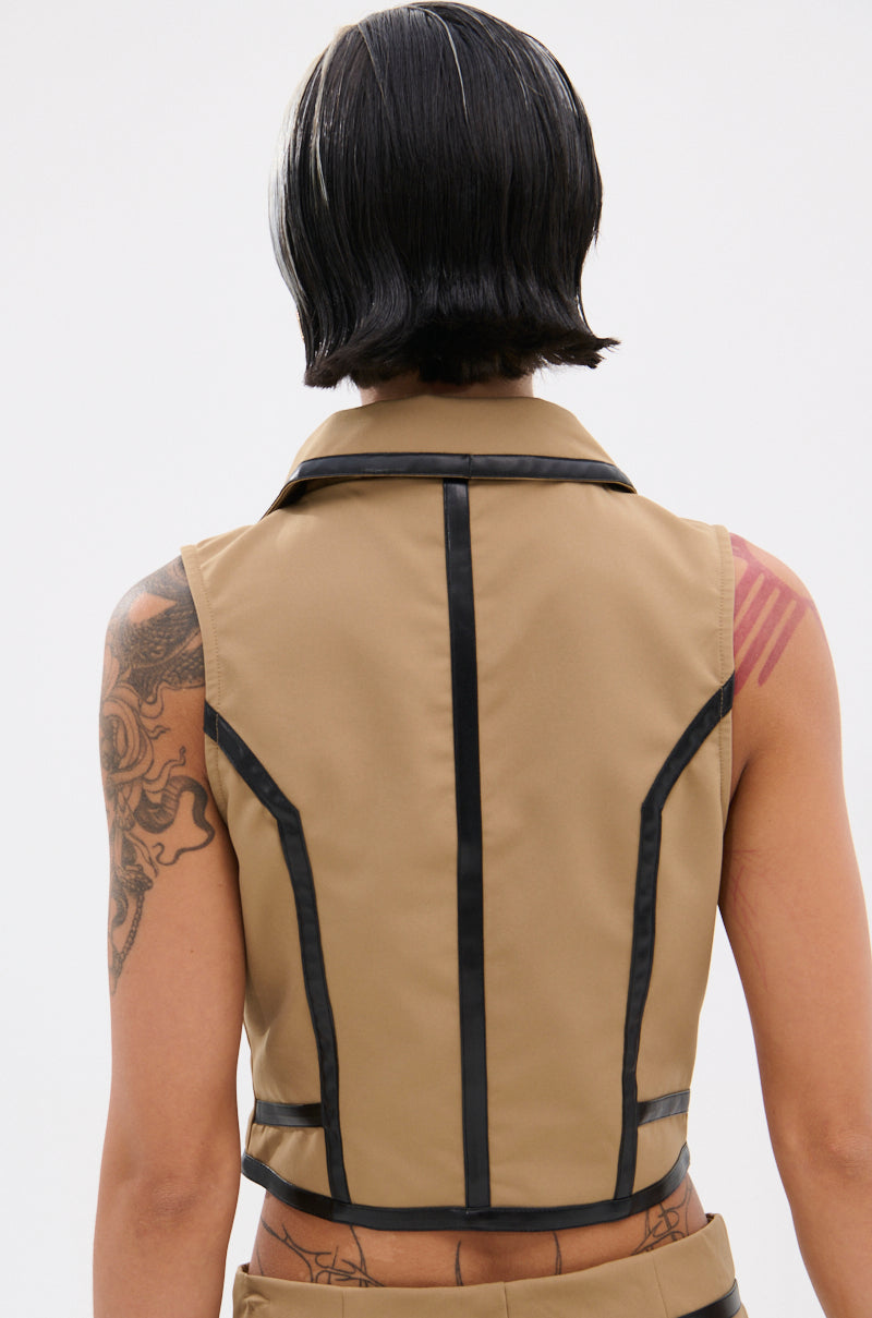 EAST HAMPTON VEST IN BROWN