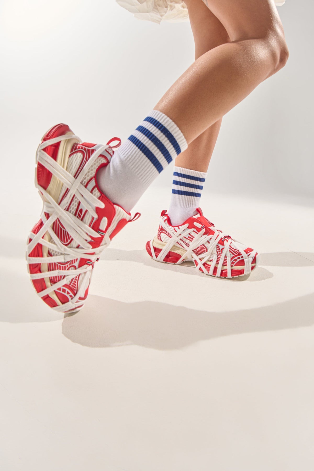 AZALEA WANG SELIE RED FLAT SNEAKER