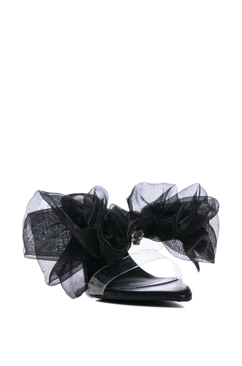 AZALEA WANG CAPABLE BOW SANDAL IN BLACK
