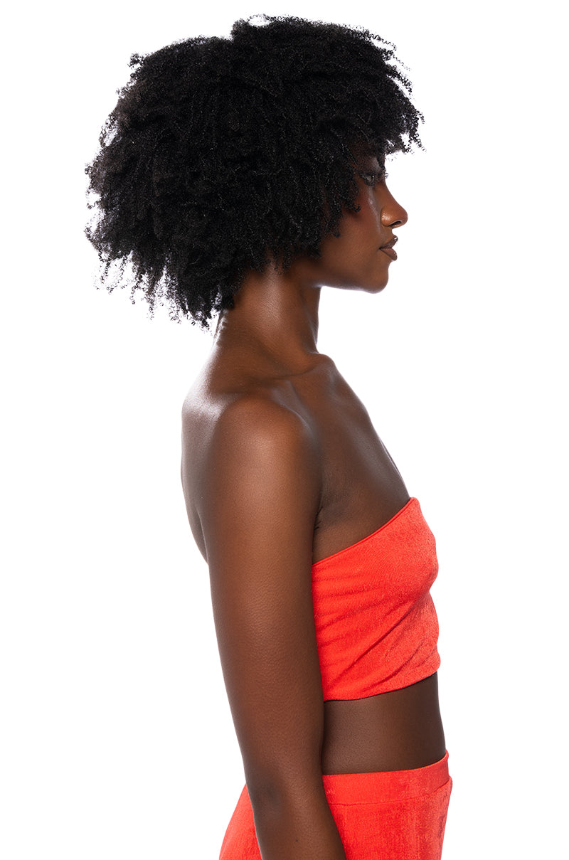 EASY TO WEAR BANDEAU TOP
